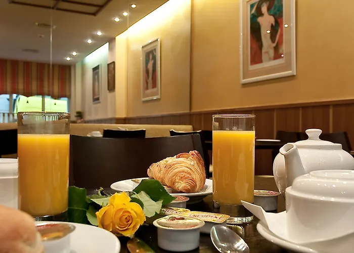 Hotel Elysée Etoile Paris
