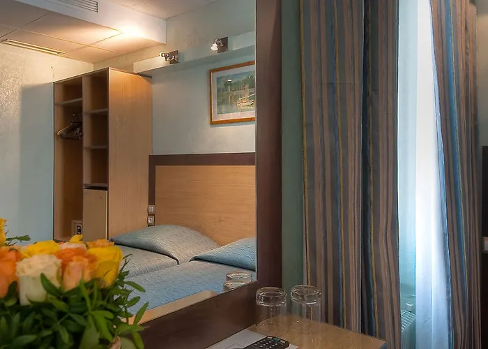 Elysée Etoile Hotel
