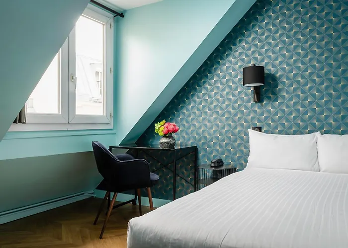 Elysée Etoile Hotel 2*
