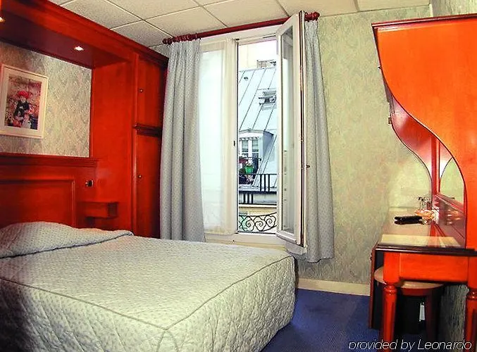 Hotel Elysee Etoile 2*