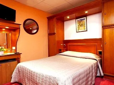 Elysée Etoile Hotel París