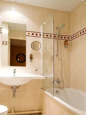 Elysée Etoile Hotel 2*