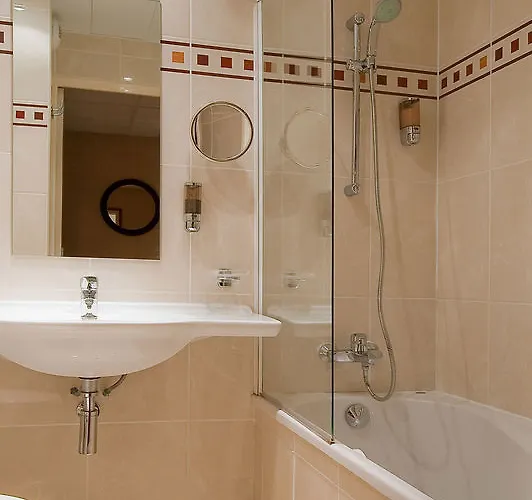 爱丽舍之星酒店 2* 巴黎