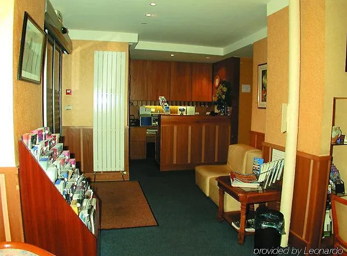 爱丽舍之星酒店 巴黎